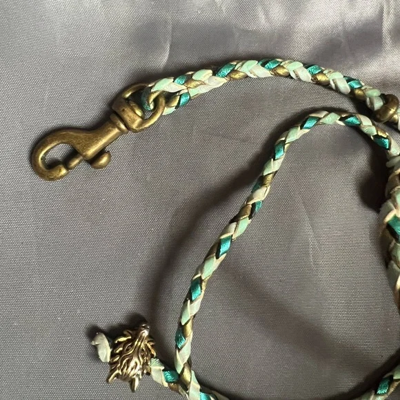 Competition Handmade Beaded Kangaroo Leather Green and Gold Dog Lead - Picture 4 of 6